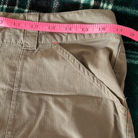 NWOT Patagonia Women’s Brown Capris With Pockets Size 12 - Picture 7 of 10